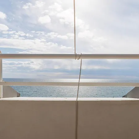 La Mia Mansarda Sul Mare, 아파트