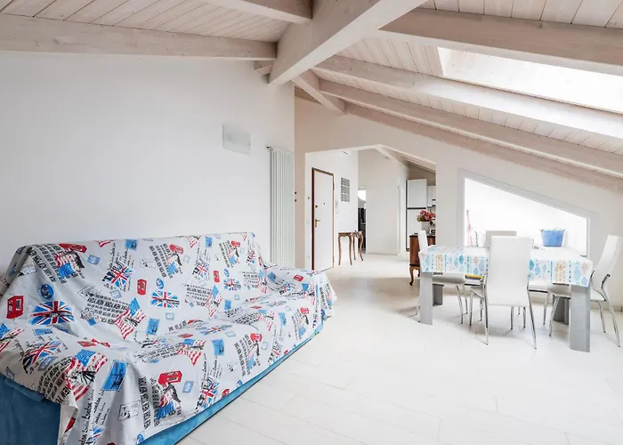 La Mia Mansarda Sul Mare, 아파트 *